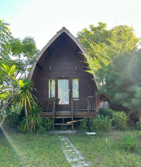 Balakosa Gili Meno Bungalow Exterior photo